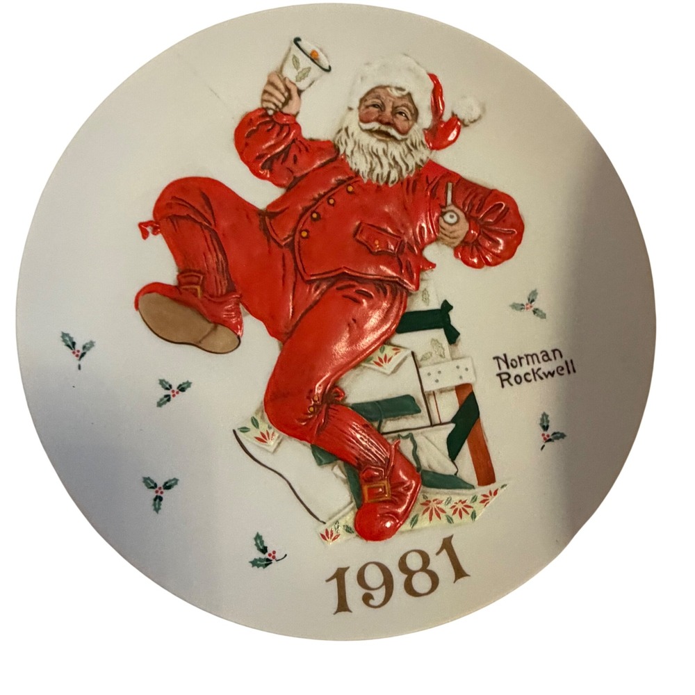 Vintage Norman Rockwell 1981 Christmas Plate Ringing In Good Cheer in Box